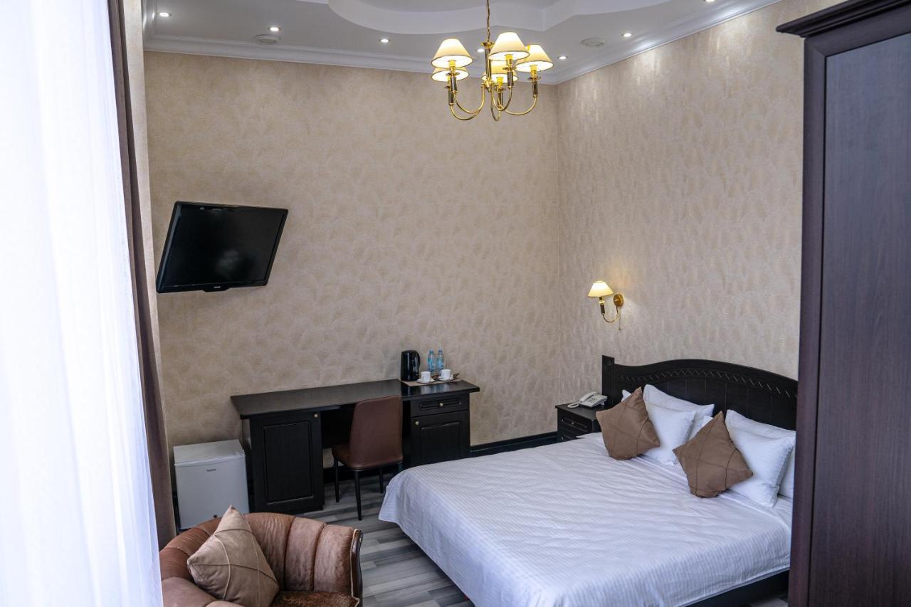 Belon Lux Hotel Nur-Sultan  Exterior photo
