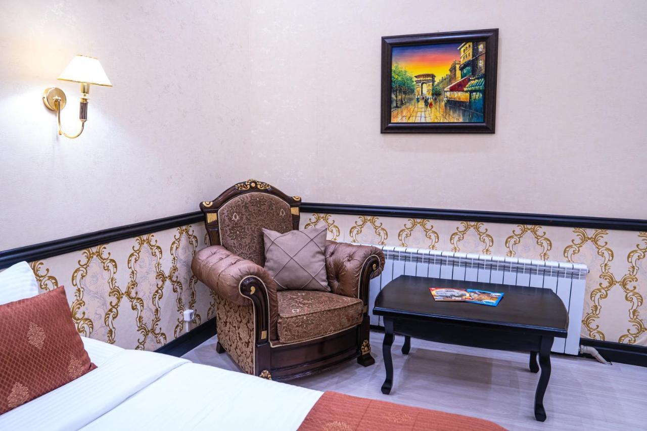 Belon Lux Hotel Nur-Sultan  Exterior photo