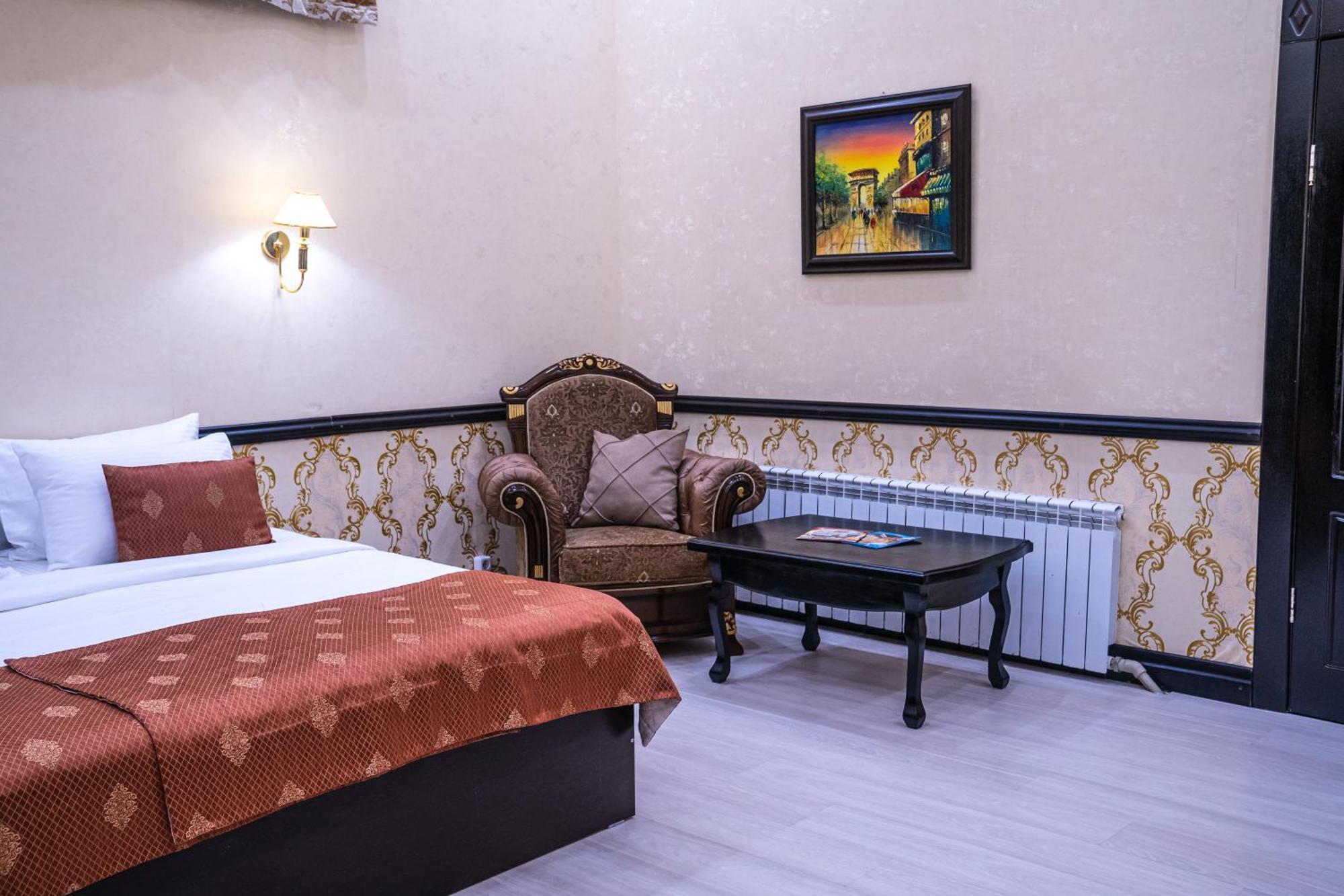 Belon Lux Hotel Nur-Sultan  Room photo